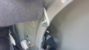 How to Remove Mark Levinson Amplifier from Lexus LS430 2004 for Repair.