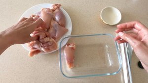 КУРИНЫЕ БЁДРА ГОТОВЛЮ БЕЗ МАСЛА В СОБСТВЕННОМ СОКУ