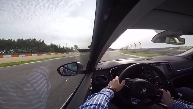 New Renault Megane GT 1.6 TCe 205cv 2016 - Circuito Estoril смотреть онлайн