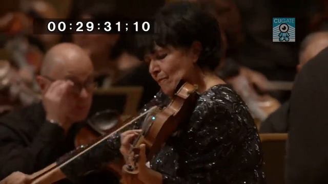 Liana Isakadze plays Elgar Violin Concerto смотреть онлайн