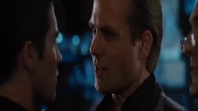 Джейк Джилленхол / Jake Gyllenhaal - Режиссёр смотреть онлайн