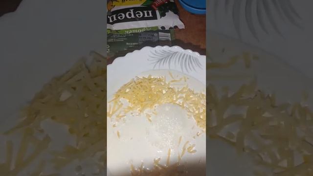 Паста Карбонара ( вроде получилось) на первый раз даже очень 👌Ну и оговорочка есть) смотреть онлайн