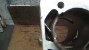 новая чехословацкая поршневая ява 638 (распаковка и предварительный осмотр )