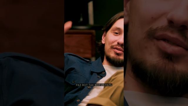 Невероятно тупая татуировка Оззи Осборна. Жена была в бешенстве #shorts смотреть онлайн