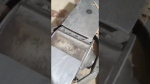 удаление краски  рубанком ,шлифовка полов