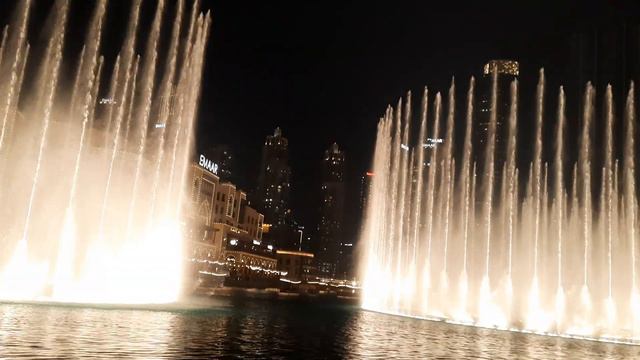 Шоу фонтанов в Дубае #dubai#show#дубай2023#дубай смотреть онлайн