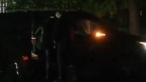 МЕЛСТРОЙ ВЫХОДИТ ИЗ ОТДЕЛЕНИЯ ПОЛИЦИИ | MELLSTROY ПОСЛЕ ДОПРОСА | МЭЛСТРОЙ ВЫШЕЛ С ОХРАННОЙ/ПОСАДЯТ