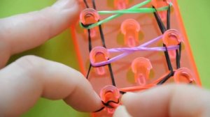 ❤Браслет из резинок. Восьмёрки. Как сплести браслетик из резиночек  в видеоуроке №15❤