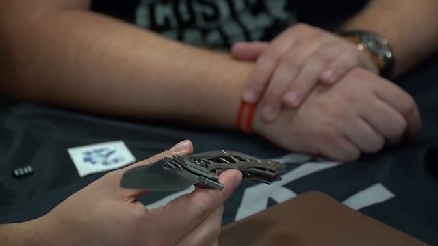 БЕСПРЕДЕЛ! Полиция отобрала нож за 60 000 руб!