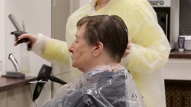Социальная стрижка для пенсионеров