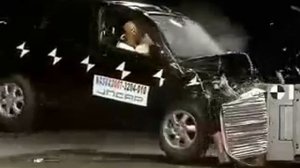 Vehicule  Crash Test 2007 Daihatsu Terios _ Toyota Rush Side) JNCAP-Extreme