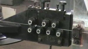 Станок для изготовления металлической фибры АМФ1