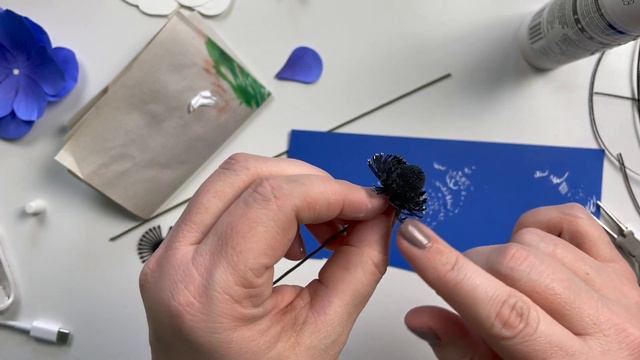 How to Make a Paper Flower Anemone | Paper Craft for Cricut and Silhouette Cutting Machines смотреть онлайн