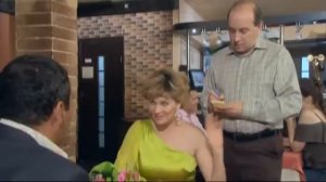 Одна за всех - Официантка Люба - Орангутанг Гриша