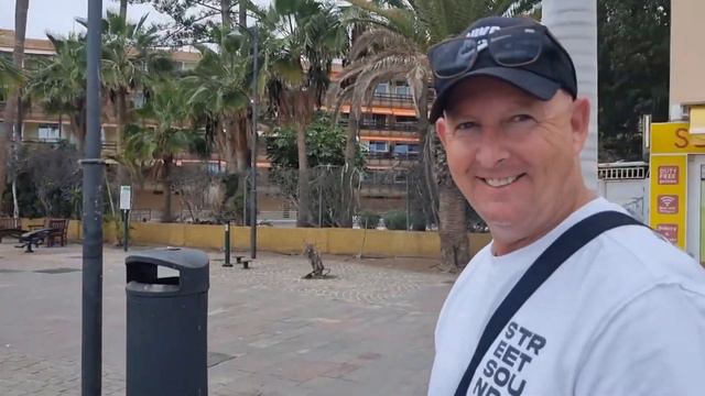 TENERIFE - Shocked He Brought A ______ смотреть онлайн