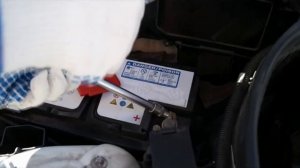 Замена аккумулятора Mercedes Benz C180 / C200 / C250 W204