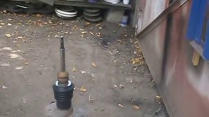 Приспособление для разборки-сборки стойки ВАЗ 2108-...