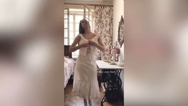 История женского костюма. 19 век. смотреть онлайн