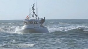 "TERRIBLES SENSATIONS" POUR LES BATEAUX D'EVITER LES PIEGES DE LA PASSE DE CAPBRETON...