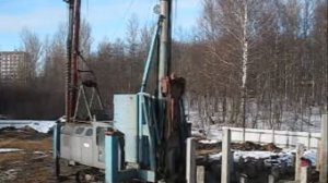 Вдавливание составных свай с применением лидерного бурения