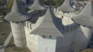 Туризм в Молдове: Сорокская крепость и Свеча Благодарения