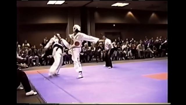 Old school vs Modern TKD (1999 vs 2021) смотреть онлайн