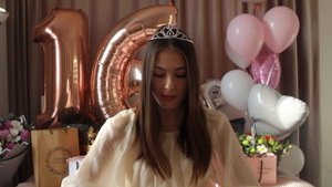 ПОДАРКИ НА ДЕНЬ РОЖДЕНИЯ// 16 ЛЕТ