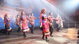 Коллектив Удмуртского Государственного театра фольклорной песни и танца «Айкай»