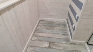 Внутренняя отделка балкона вагонкой, покраска