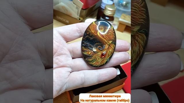 Птица Феникс - символ постоянства и возрождения. Кабошон с живописью для изготовления украшения.