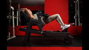 Профессиональные тренажеры DHZ Fitness