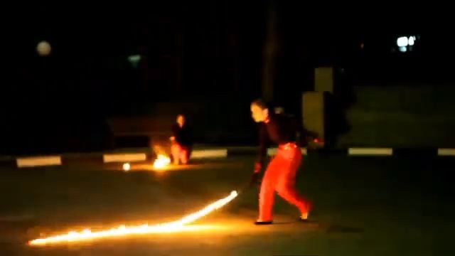 Фаер Шоу  (огненная скакалка)