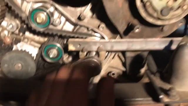 How to replace timing belt/water pump for a Honda Acty (E07A Engine) смотреть онлайн