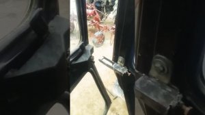 Фиксатор двери мтз.