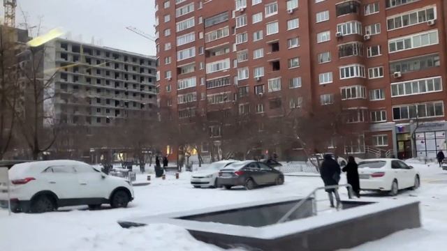 Екатеринбург 05.12.2022 На 76 автобусе от Юго-западного микрорайона, до микрорайона Синие Камни.