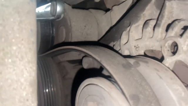 Как снять/ заменить генератор Renault Megane II смотреть онлайн