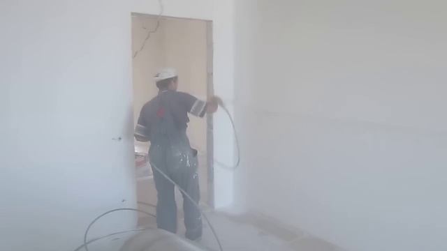 Покраска обоев