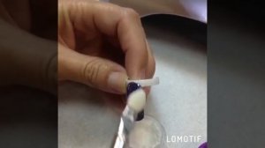 Как нанести зеркальную втирку для ногтей