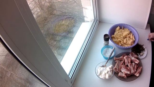 Кулинарные записки Таиры: Свиные рёбрышки с картофелем, запечённые в духовке. смотреть онлайн