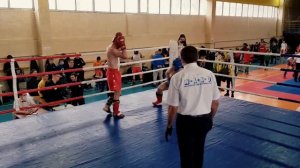 Каратист против Кикбоксера. Это жесть!