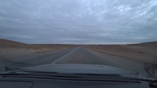 Дорога из Казахстана в Россию на автомобиле. Восход на озере Балхаш. Часть 1.