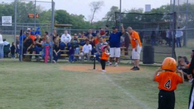 funny t-ball game смотреть онлайн