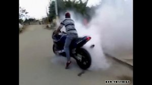 Suzuki GSX 400F Katana exhaust sound and acceleration compilation