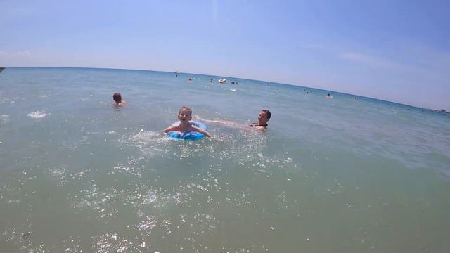 Крым . пляж "лазурный берег" Заозерное 2023 смотреть онлайн