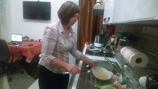 не повторяйе за мной, это не по "киевски" смотреть онлайн