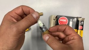 Свечи NGK. Краткая история бренда. Отличительные особенности продукции.