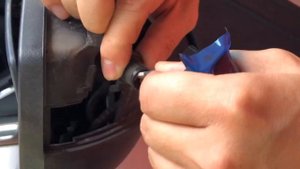 Ford Kuga LED side mirror signal light indicator installation.