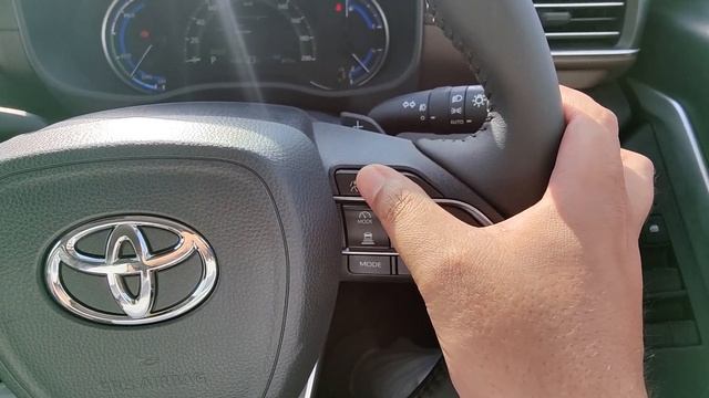 All Steering Controls Explained of Toyota Innova Hycross 2023 | Functions of buttons #innovahycross смотреть онлайн