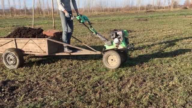 КАК РАБОТАЕТ МОТО БЛОК В ПОЛЕ ??? СУПЕР #МОТОБЛОК смотреть онлайн