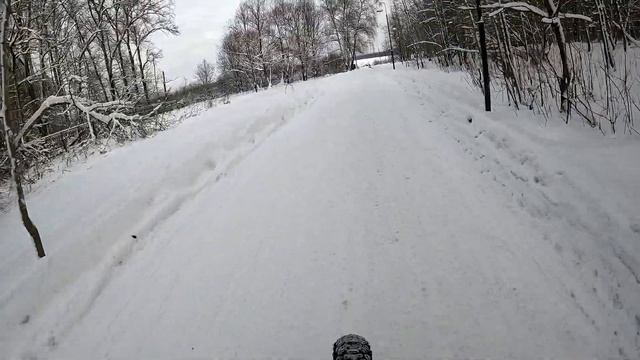 Покатушка на фэтбайке по городской набережной.Первые испытания GoPro 10. 23 декабря 2021 года1 част